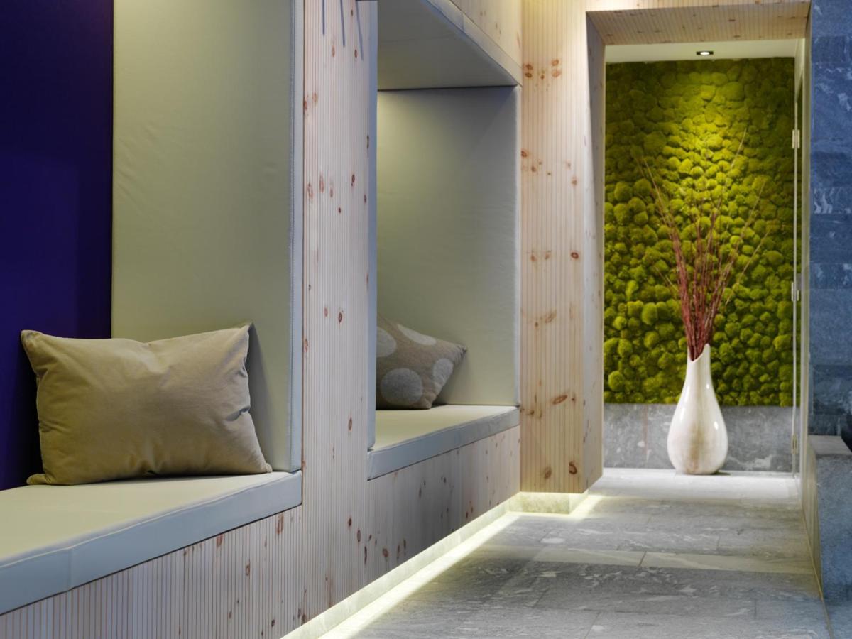 Hotel Goldener Adler - Im Sommer Silvretta Card Premium Inkludiert Ischgl Bagian luar foto