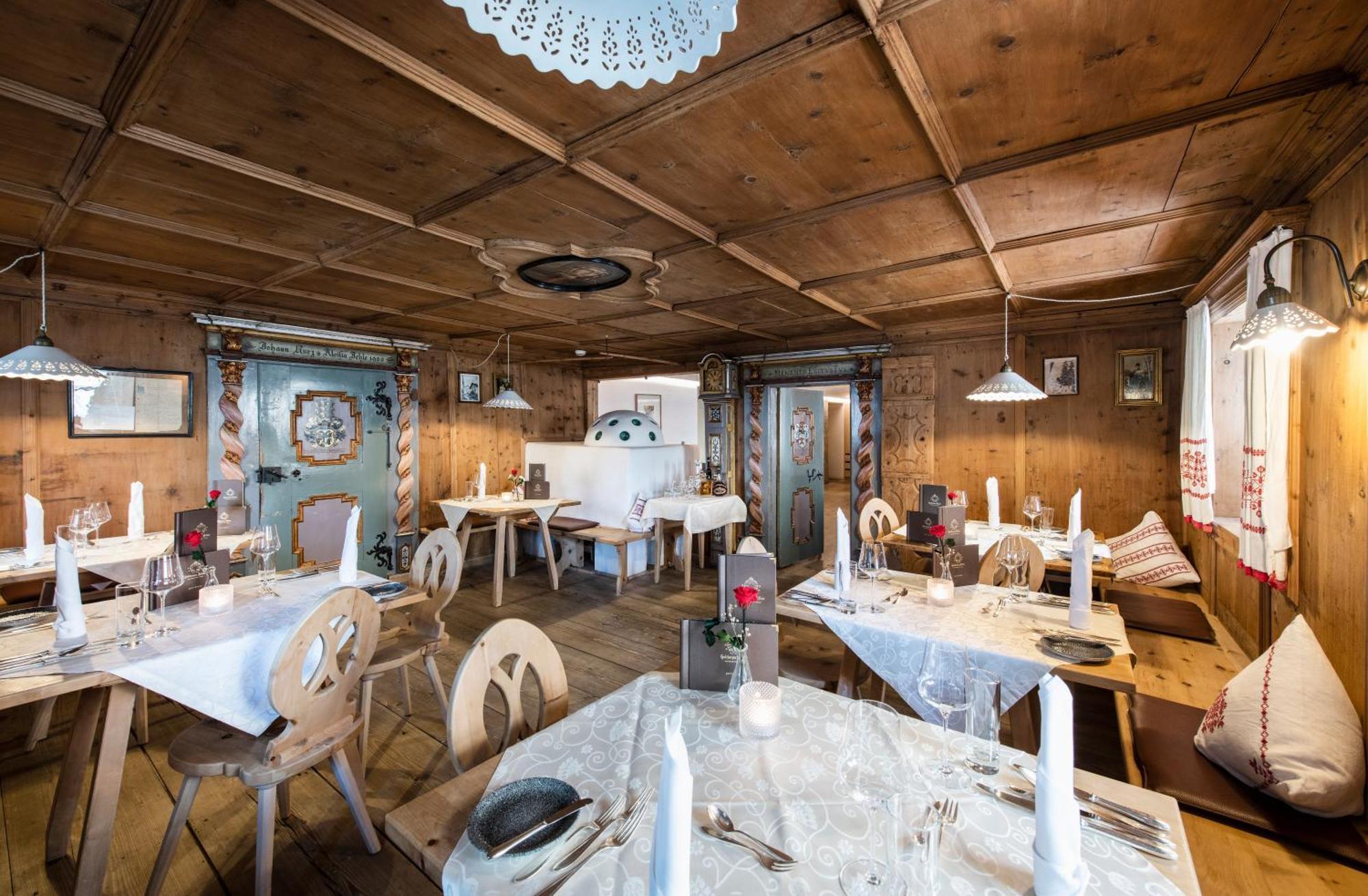 Hotel Goldener Adler - Im Sommer Silvretta Card Premium Inkludiert Ischgl Bagian luar foto