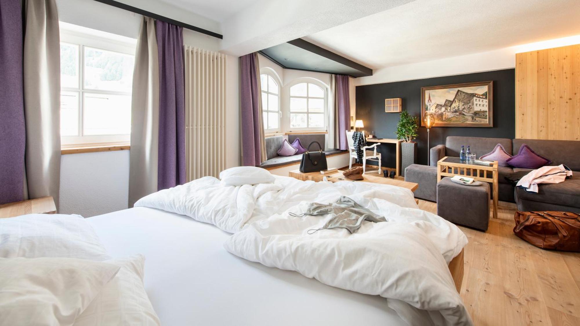 Hotel Goldener Adler - Im Sommer Silvretta Card Premium Inkludiert Ischgl Bagian luar foto