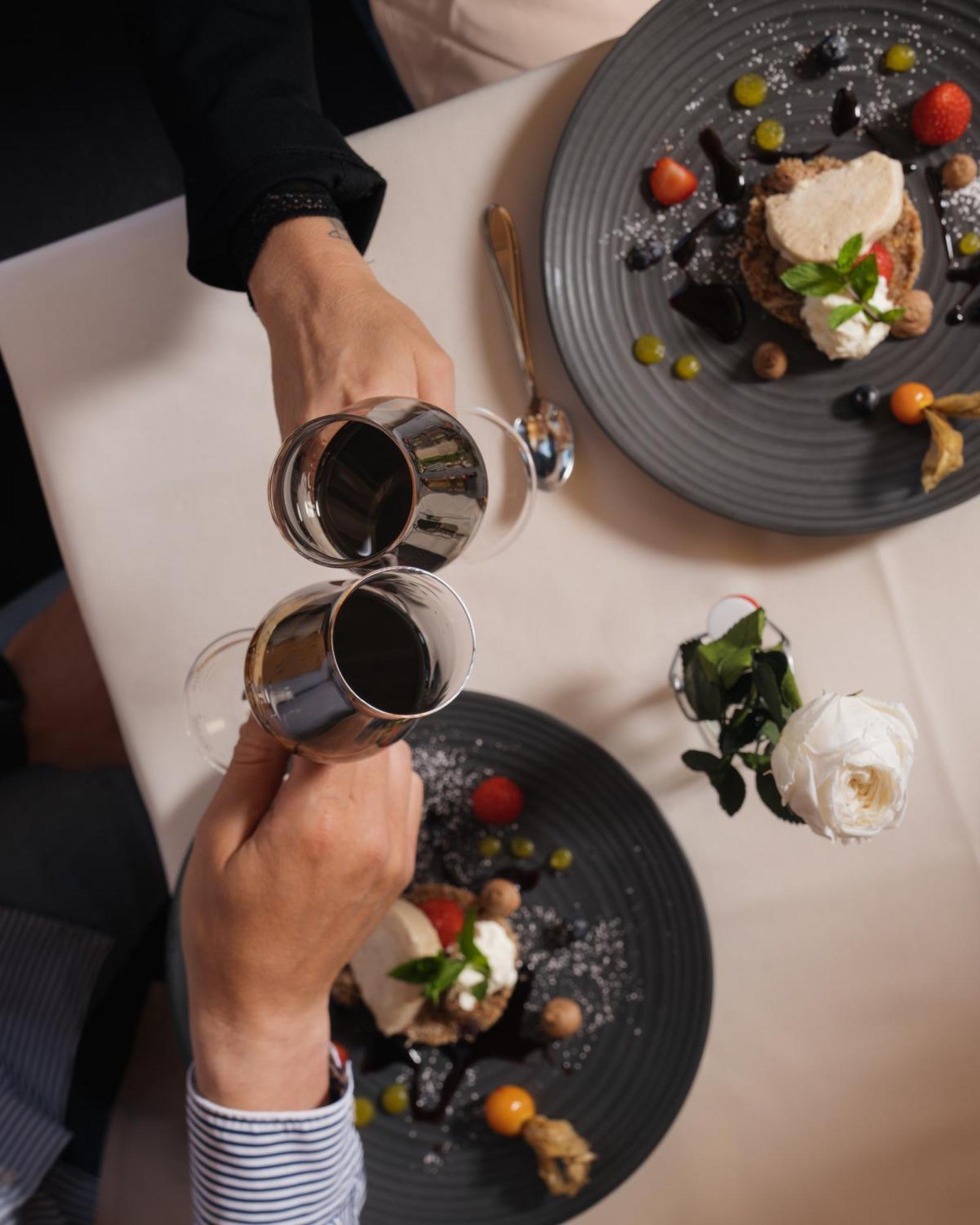 Hotel Goldener Adler - Im Sommer Silvretta Card Premium Inkludiert Ischgl Bagian luar foto