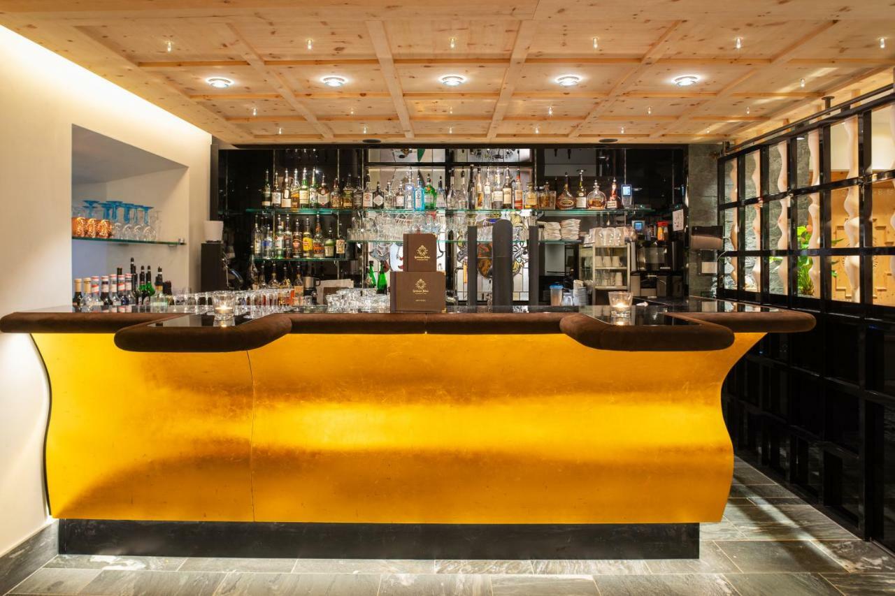 Hotel Goldener Adler - Im Sommer Silvretta Card Premium Inkludiert Ischgl Bagian luar foto